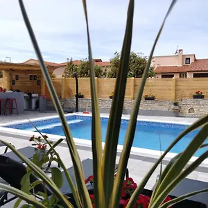 Brioni Sea,garden,poll View 2 2 80m2 Tiki Bar Apartment
